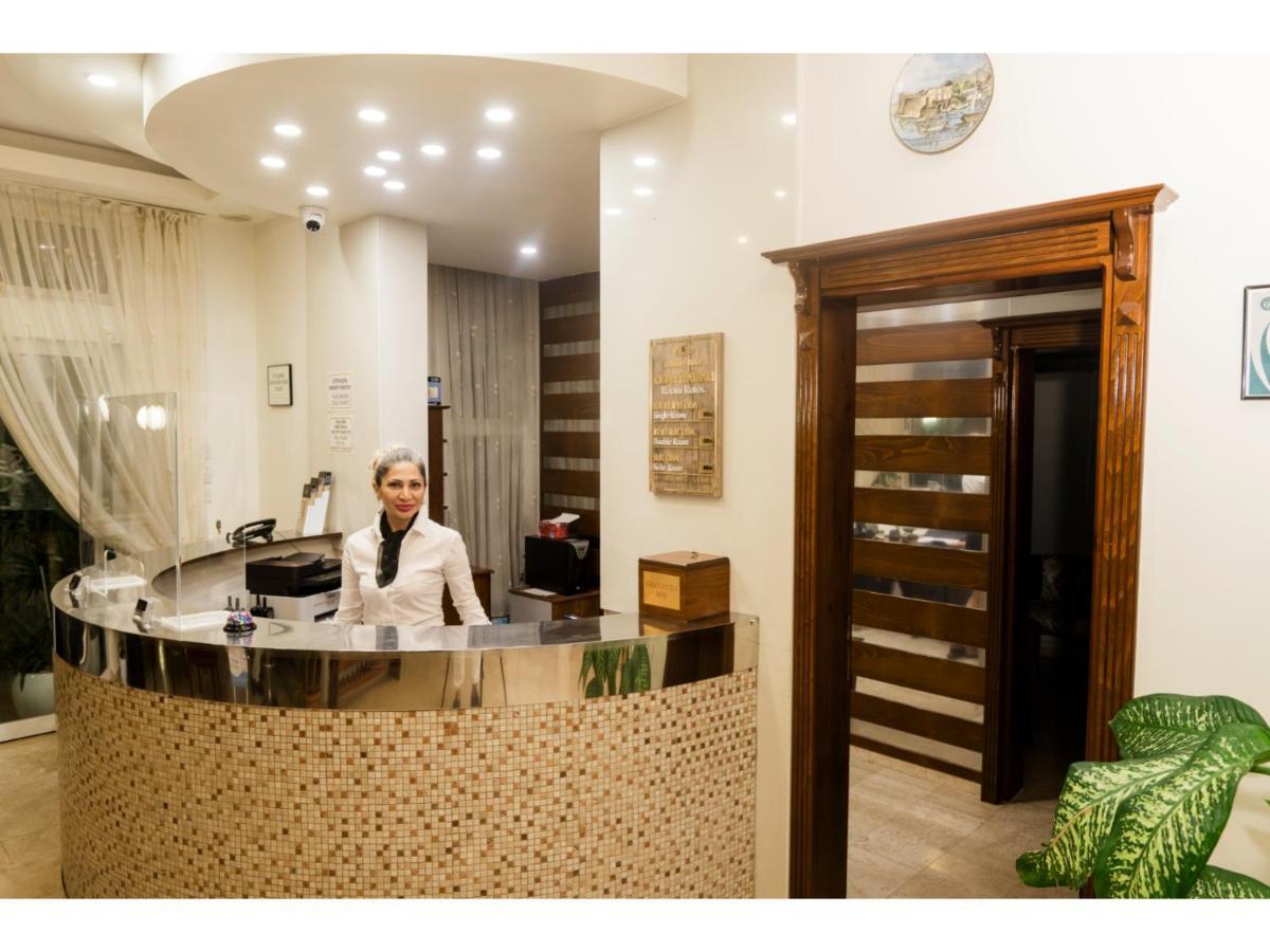 Sammy'S Hotel 키레니아 외부 사진